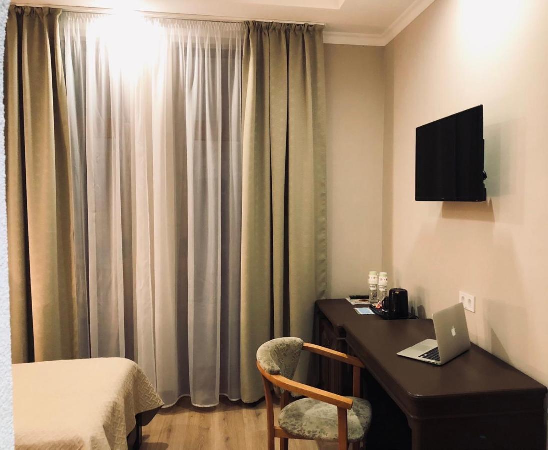 Atlant 3* Uzhhorod